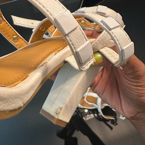 Shoe Republic LA White Heels with Intricate Design - Picture 4 of 5